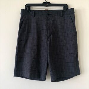 Nike Golf Men’s Dri-Fit Plaid Shorts Black and Charcoal Gray Size Medium